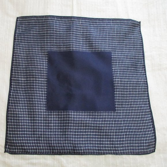 1970s navy & white pattern scarf - Picture 2 of 8